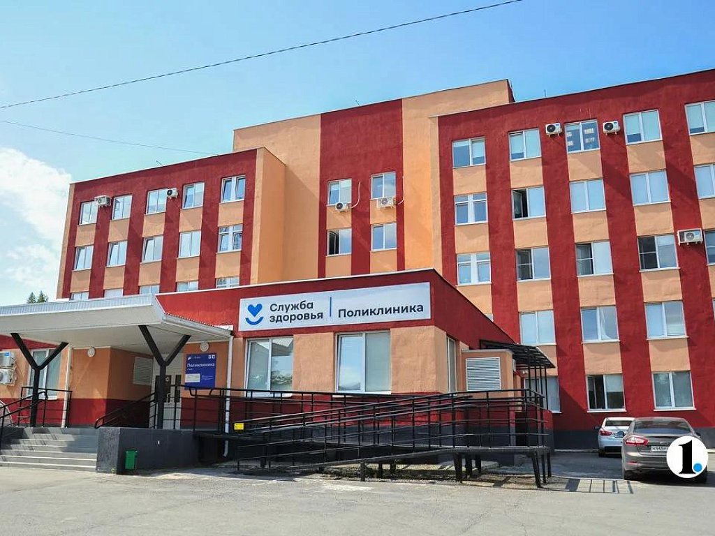 В Пластовском округе достраивают корпус школы-интерната и развивают здравоохранение