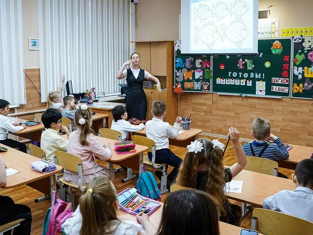 Первоклассникам сократят уроки в школах до 35 минут в новом учебном году