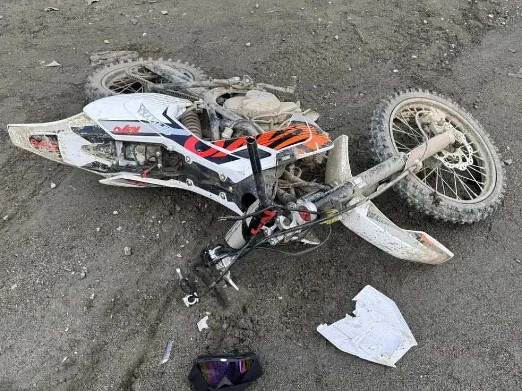 В Челябинской области в ДТП пострадала 13-летняя водитель питбайка