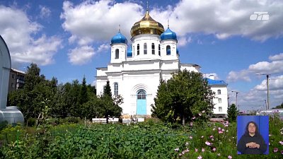 В женском монастыре Троицка проходит дачный сезон