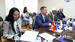 Общественники и отделения партий договорились о сотрудничестве на выборах в Госдуму