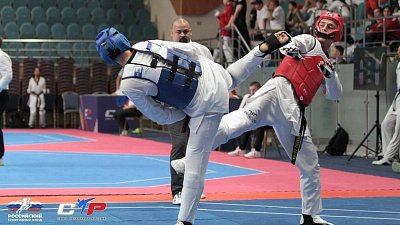 Челябинские тхэквондисты завоевали 10 медалей на Russia Open — 2026
