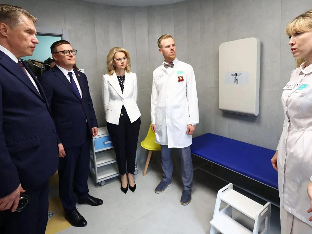 Татьяна Голикова высоко оценила новый филиал детской поликлиники в Челябинске