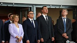 В Челябинске открыли крытый футбольно-легкоатлетический манеж