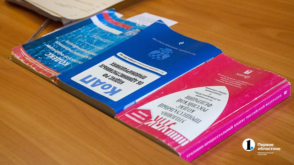 Мать и дочь из Челябинска похитили 3 млн, поставляя некачественный антисептик