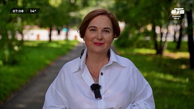 Решим, говорить ли гостю о том, что у него не все в порядке, в рубрике «Школа хороших манер»