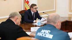 В Челябинской области обсудили меры безопасности и готовность школ к учебному году