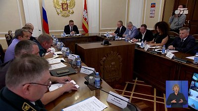 Губернатор Челябинской области провел заседание КЧС