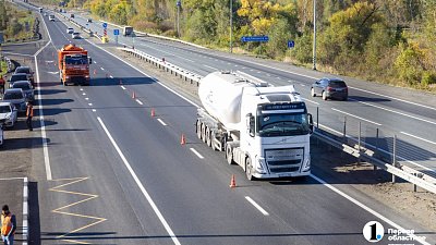 На трассе Челябинск — Троицк ограничили движение из‑за дорожных работ