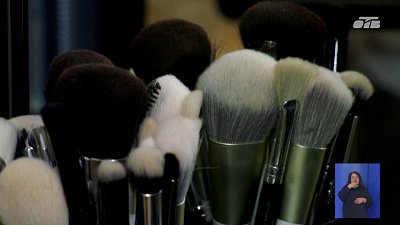 Последние приготовления к «Параду моды на Кировке» в Челябинске