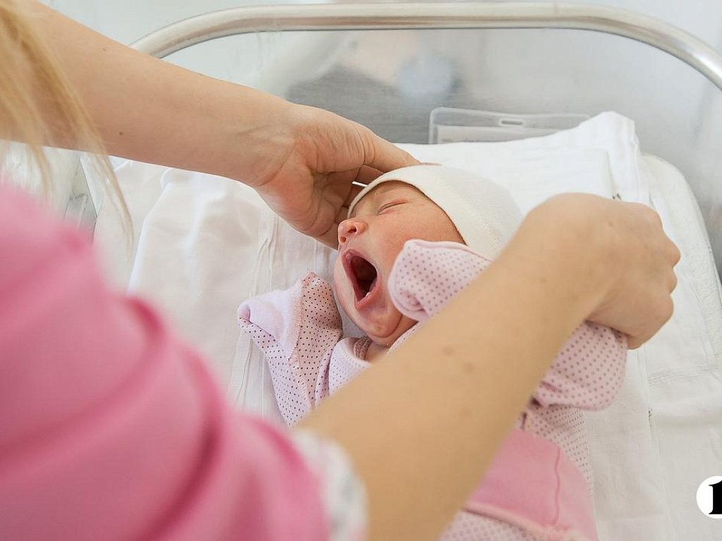 В День города в Челябинске родились 18 малышей