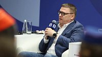 Алексей Текслер выступил на сессии‑презентации клуба молодых экономистов