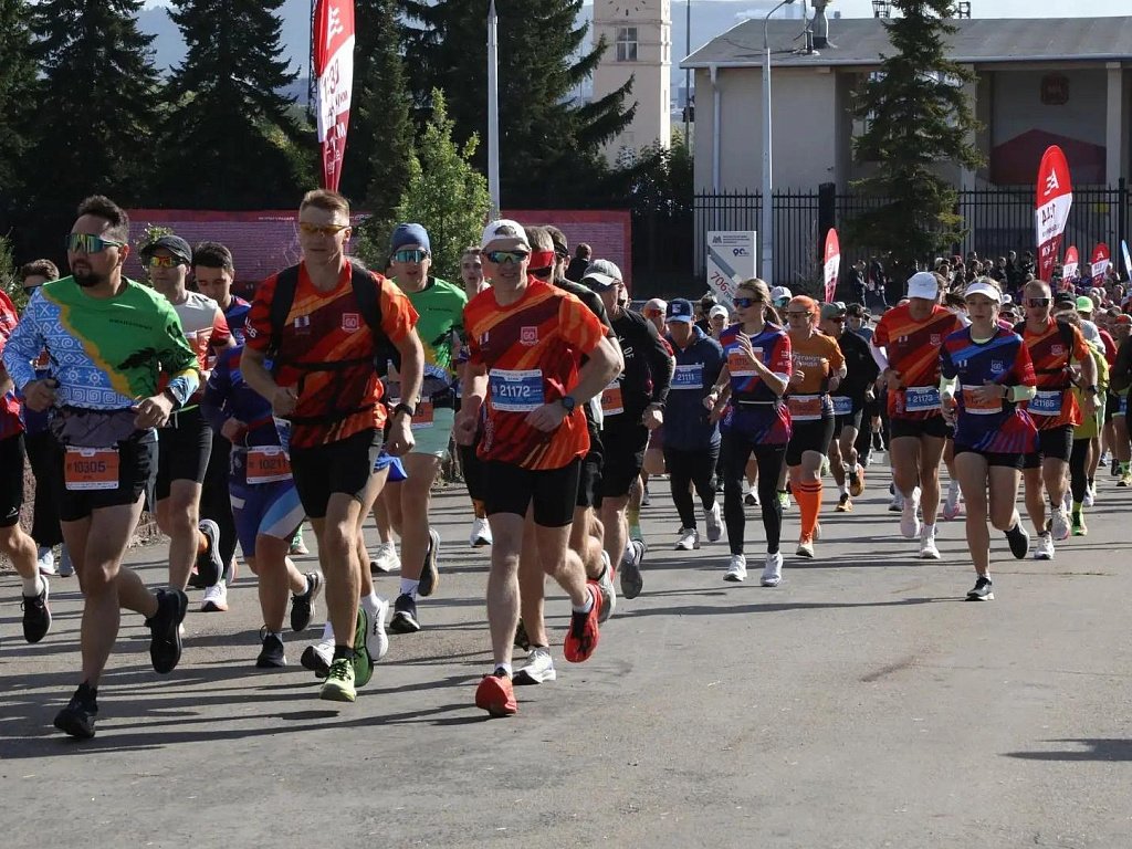 Более 1800 участников собрал полумарафон «Азия — Европа» в Магнитогорске