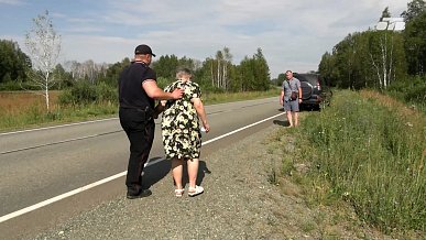 Участковый полиции спас заблудившихся в лесу женщин в Еманжелинском районе
