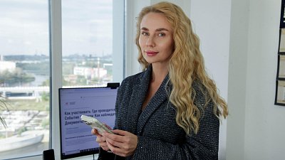 Анна Воронова проголосовала на выборах депутатов Госдумы дистанционно