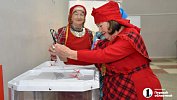 В нагайбакских костюмах — на выборы: как голосуют селяне в Челябинской области