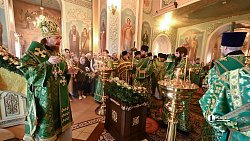 К мощам Матроны Московской в Челябинске люди приходят просить и благодарить