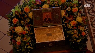В Челябинск доставили мощи Матроны Московской
