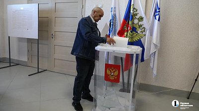 В новой школе под Магнитогорском к обеду второго дня проголосовали 250 человек