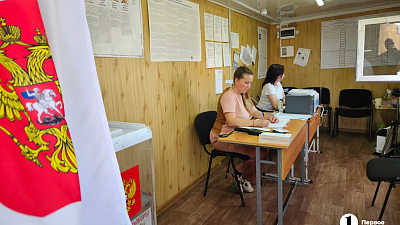 В деревне Урефты третий год устанавливают временный избирательный участок