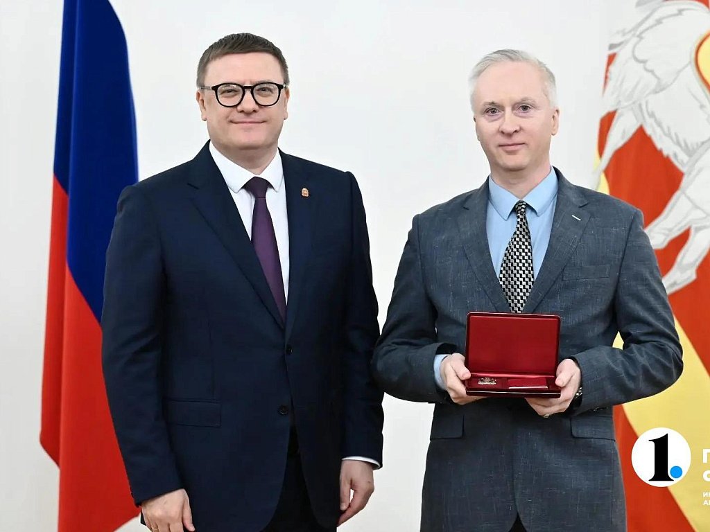 Алексей Текслер вручил государственные и областные награды 59 южноуральцам