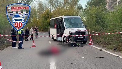 Мотоциклист погиб в лобовом ДТП с маршруткой в Магнитогорске