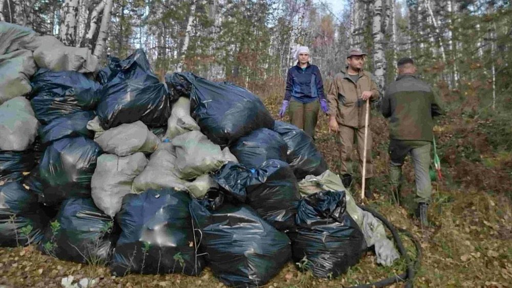 На Магнитских разломах в «Таганае» убрали свалку бытового мусора