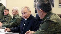 Владимир Путин посетил военный полигон «Чебаркульский» в Челябинской области