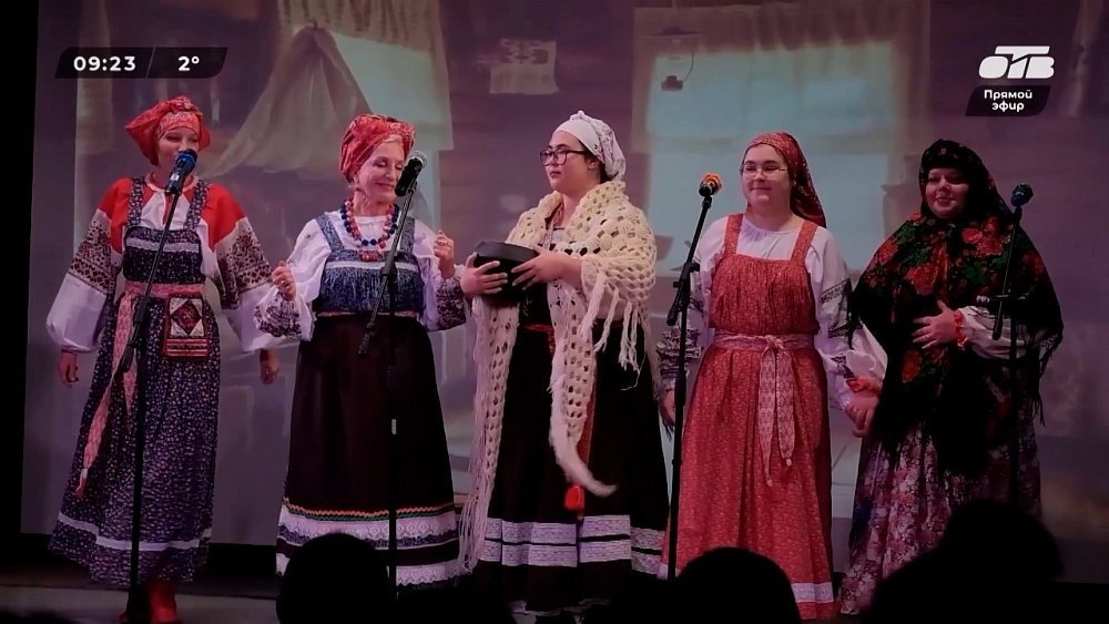 Концерт в колледже культуры в сюжете «Нешутейный балаган»