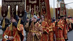 Тысячи верующих прошлись крестным ходом в Челябинске 