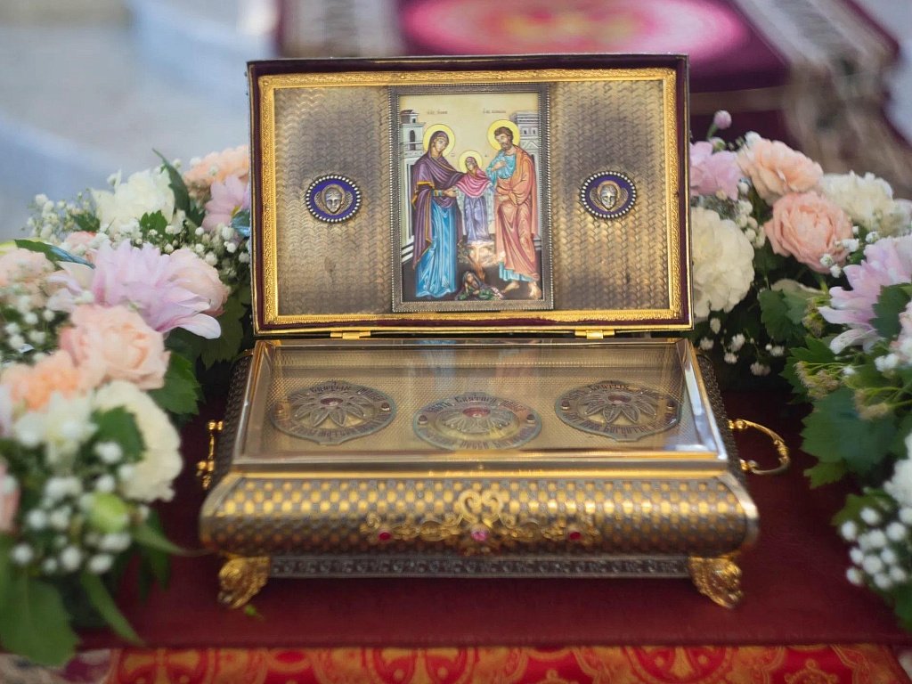 В Челябинск привезут ковчег с частью пояса Пресвятой Богородицы