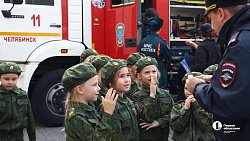200 челябинских кадетов примерили на себя профессии спасателей