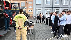 200 челябинских кадетов примерили на себя профессии спасателей