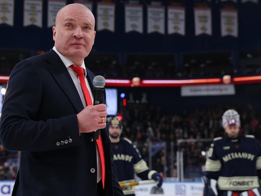 Андрей Разин поблагодарил болельщиков «Металлурга» за поддержку