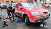 Водителям Челябинской области напомнили, когда переобувать автомобиль