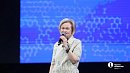 Дарья Донцова на форуме в Челябинске рассказала о вдохновении