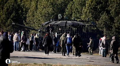 Танк Т-90М «Прорыв» стал главной звездой фестиваля «Броня Танкограда» в Чебаркуле