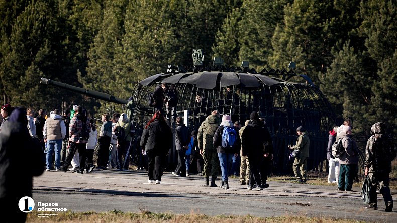 Танк Т-90М «Прорыв» стал главной звездой фестиваля «Броня Танкограда» в Чебаркуле