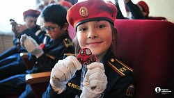 Больше 10 тысяч светоотражателей раздадут юным пешеходам Челябинской области