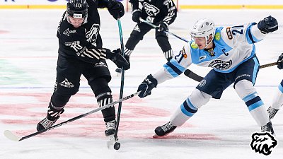 «Трактор» взял реванш у «Сибири» и выиграл домашний матч со счетом 2:1