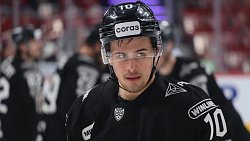 «Трактор» взял реванш у «Сибири» и выиграл домашний матч со счетом 2:1