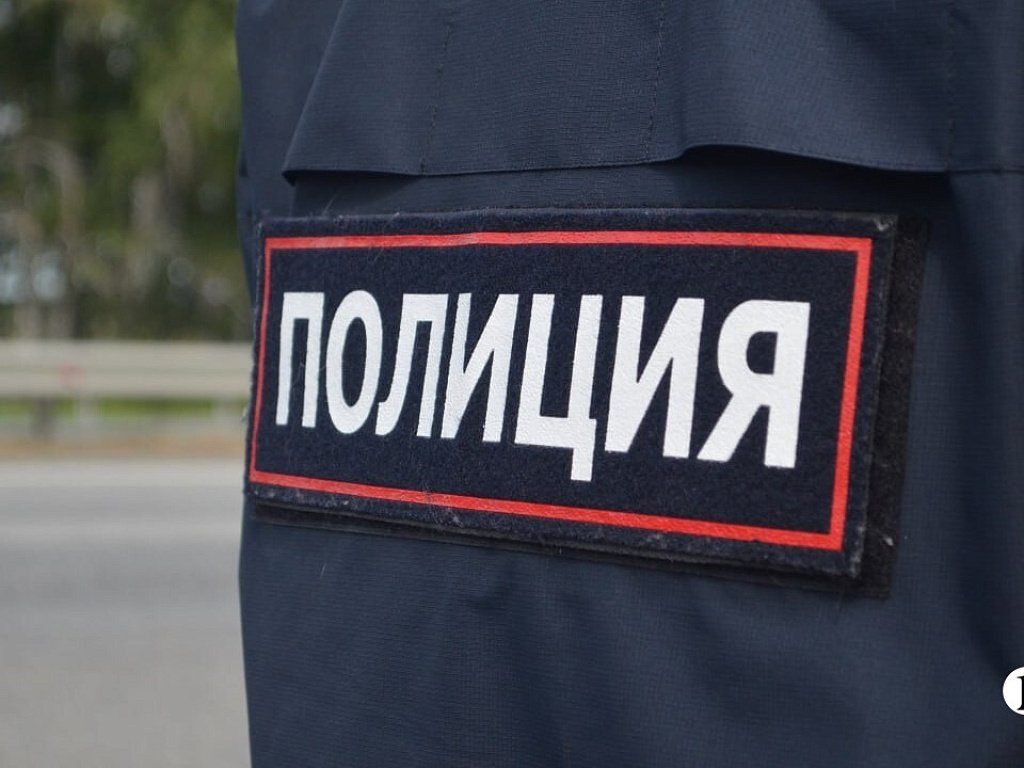 В Челябинске полиция изъяла контрафактный алкоголь и табак на 220 тысяч рублей