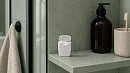 Зубная нить может защитить от деменции