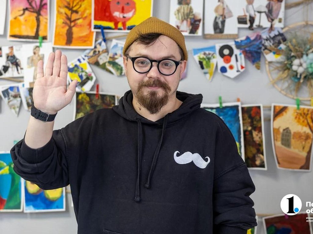 «Вай-фай», «кринж» и Шрек: как в жестовом языке появляются новые слова