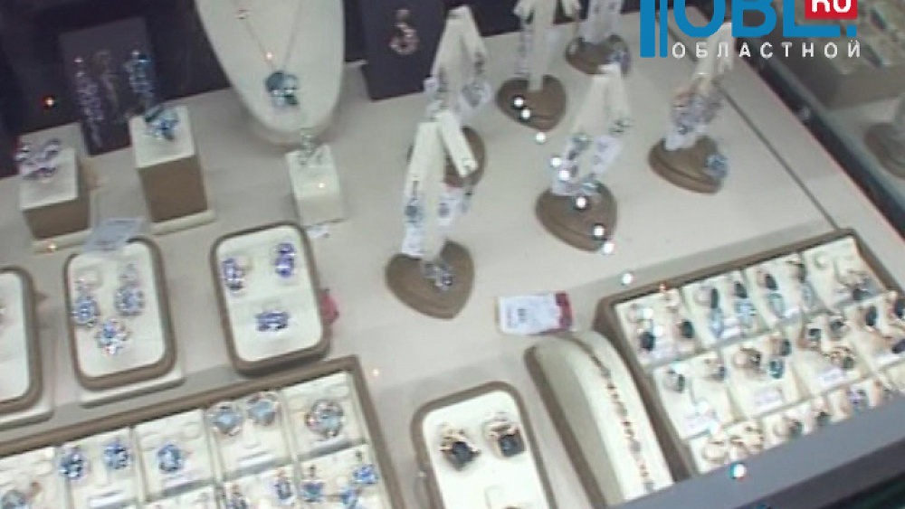  5 марта в Центре ювелирной торговли - скидка 70% на все украшения 