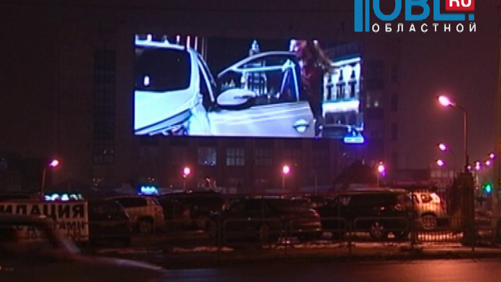 Владельцы самого большого экрана в Челябинске утверждают - не нарушали закон