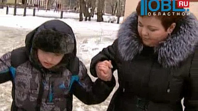 Никите Капитонову срочно требуется провести курс лечения ДЦП