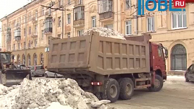 Начальник дорожного хозяйства заявил, что с уборкой дорог коммунальщики справляются