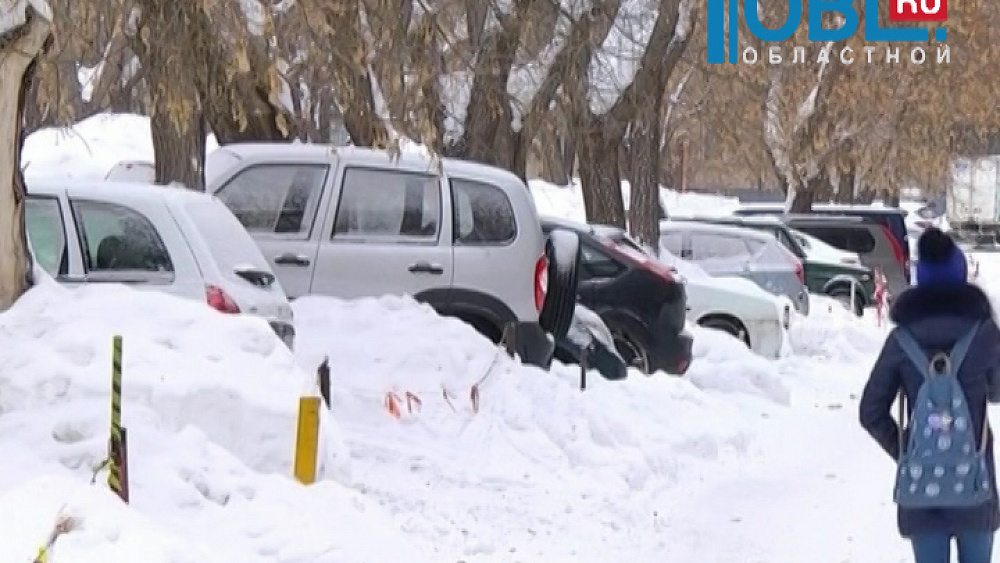 В Магнитогорске появился супергерой, борющийся с нелегальными парковками 