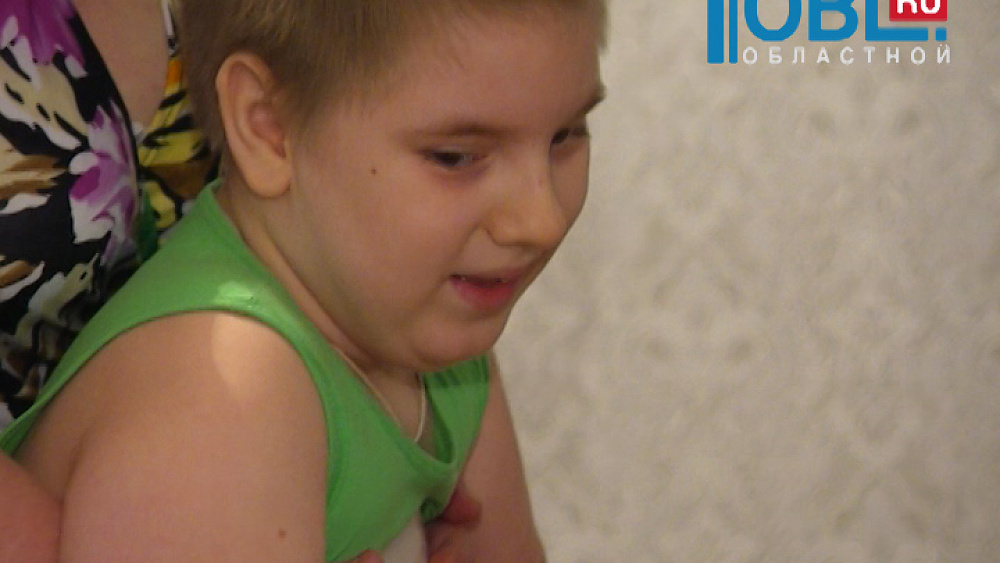 Денису Ганеву собрали деньги на инвалидную коляску